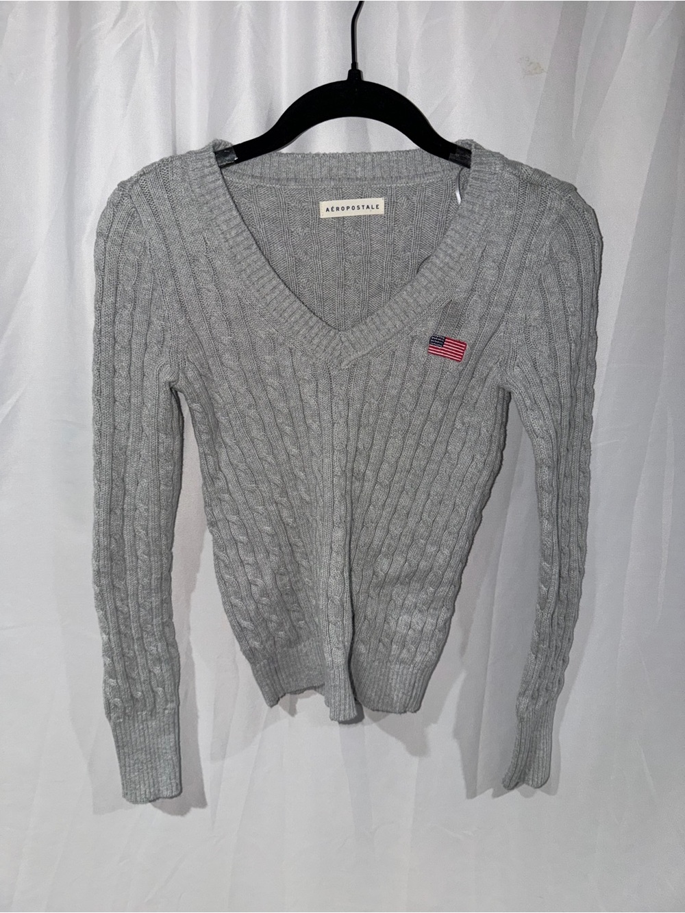 Aeropostale Sweater Light Gray Cable Knit V Neck Y2K Vibe American Flag Top XS